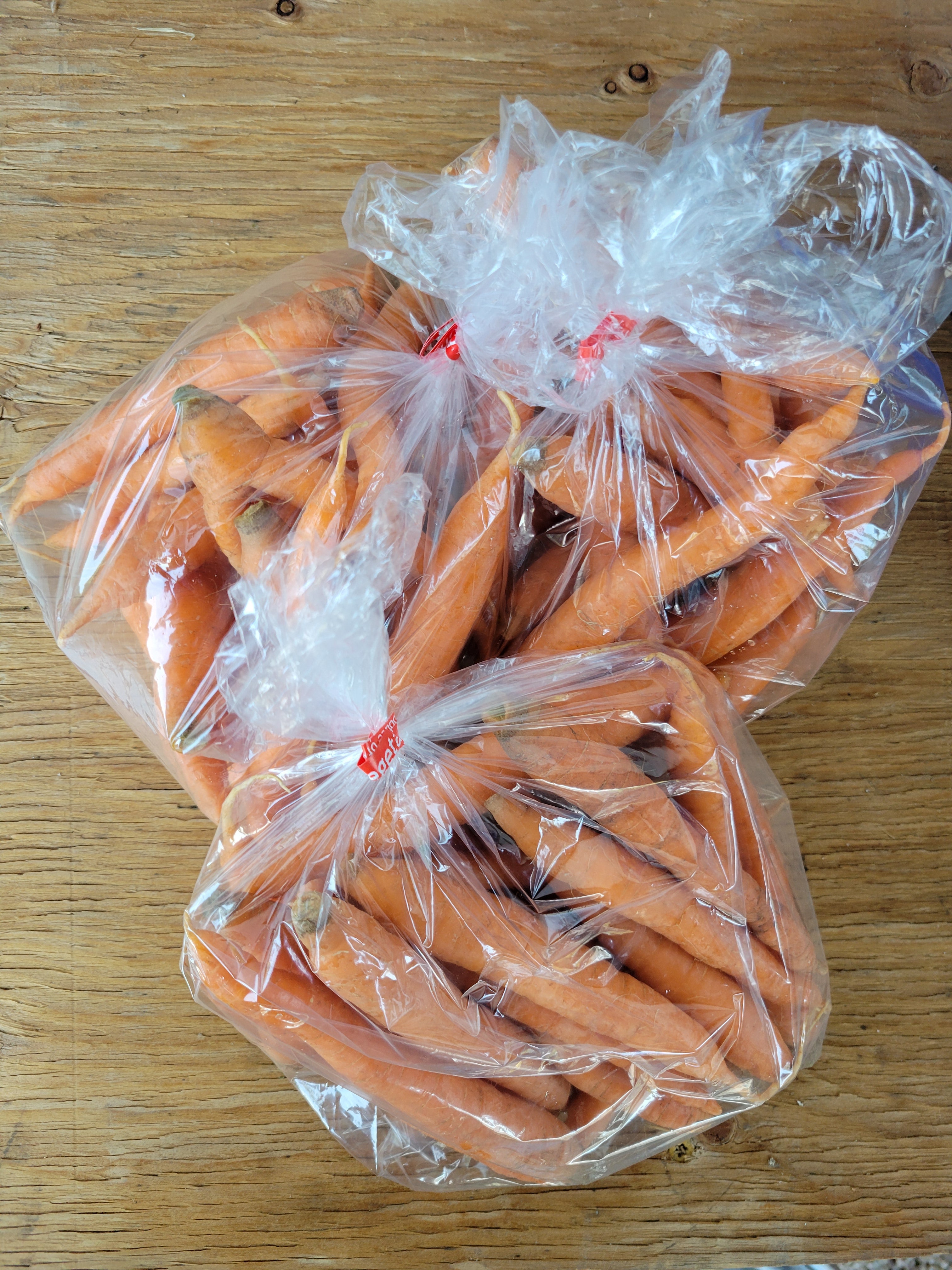 1 lb Carrots